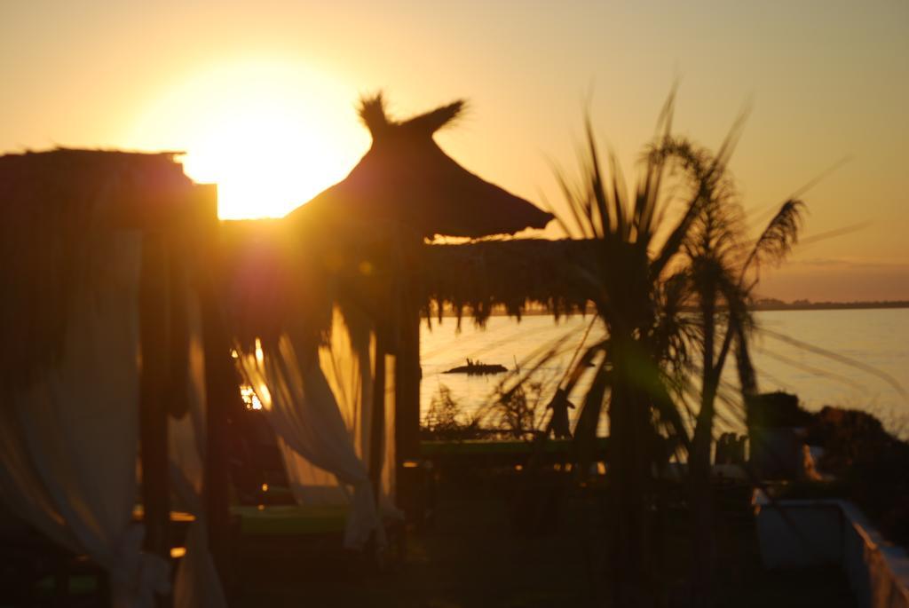 Punta Encanto Posada Boutique Hotell Miramar  Exteriör bild
